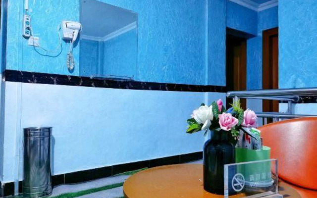 Oucheng Hostel