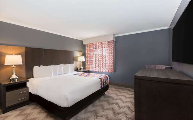 La Quinta Inn & Suites by Wyndham Goodlettsville - Nashville