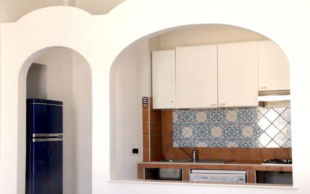 Capri Apartments