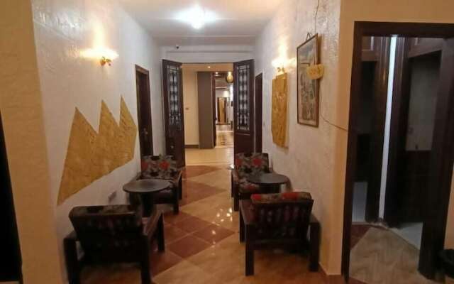 Family Palace Downtown Cairo