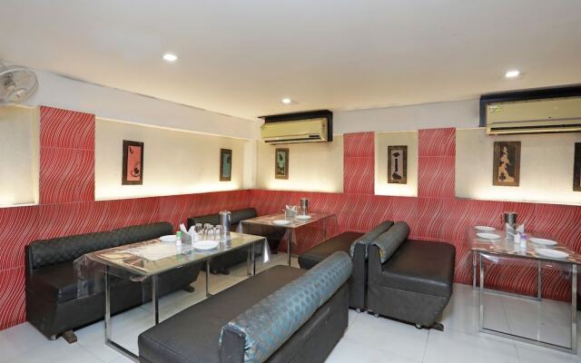 OYO 12546 Hotel Madhuban