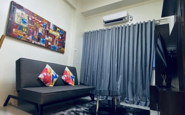 HnM Management - One Palm Tree Villas