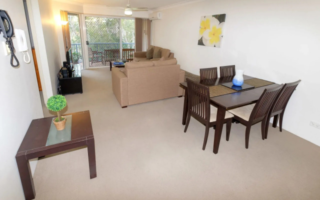 Sanctuary Lake Apartments