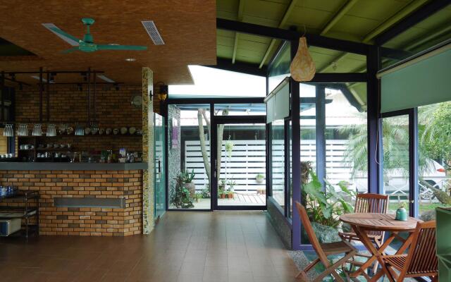 Lotus Hostel Beicheng Zhuang