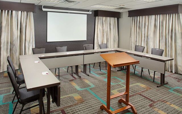 Residence Inn by Marriott Richmond Northwest