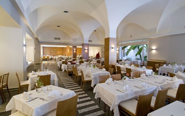 The Orangers Beach Resort and Bungalows - All Inclusive