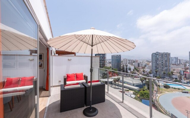 Ocean View Penthouse With Jacuzzi BBQ Game Room