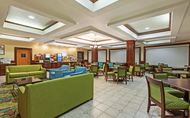 Holiday Inn Express Hotel & Suites Pharr by IHG