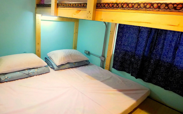 Fuqi Hostel - Heping