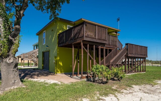 Salty Air Retreat - Side A