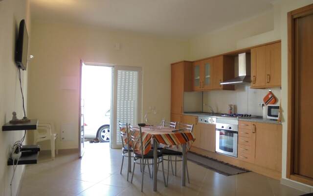 Villas2go2 Carrapateira