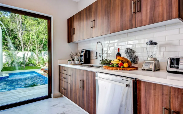 Casa Sieva 4 BDRM luxury villa sleeps 8