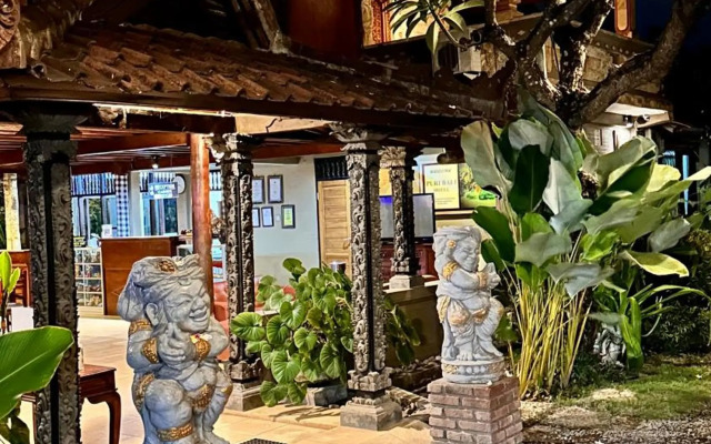Puri Bali Lovina