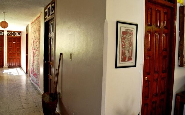 13 Cielos Hostel