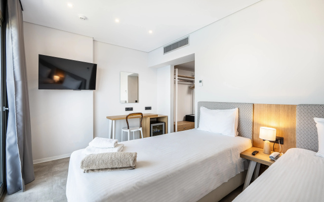 Athina Palace Resort & Spa
