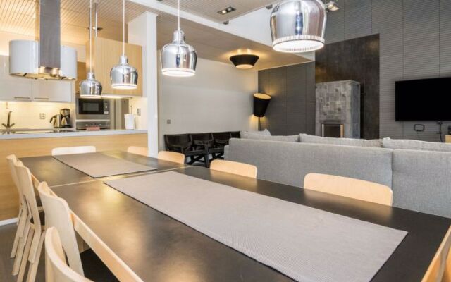 House Iida 24 Terracina