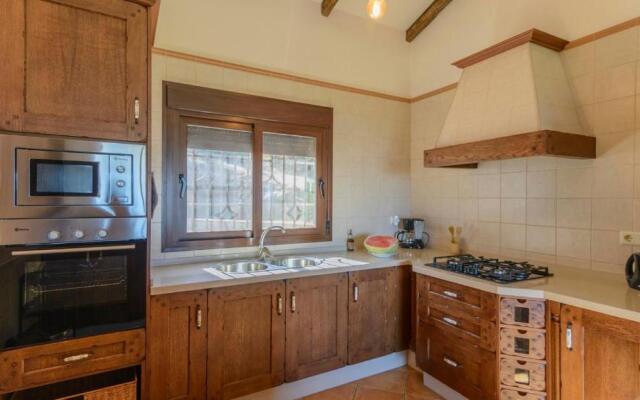 Casa Rural Noa El Gastor by Ruralidays