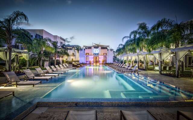Las Terrazas Resort and Residences Ambergris
