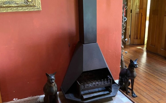 Room-living In Camps Bay Blue