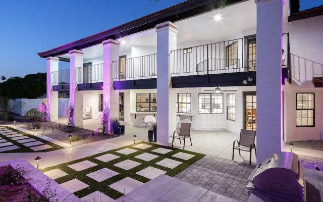 Luxe-paradise Palace-pool-spa-guest House & More!