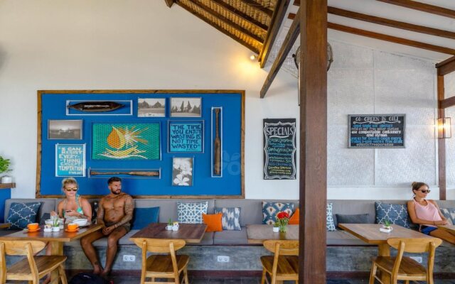 Bale Sampan Bungalows