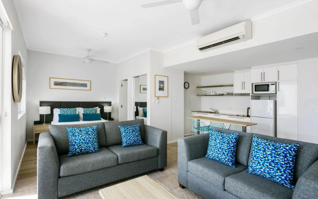 Mantra PortSea