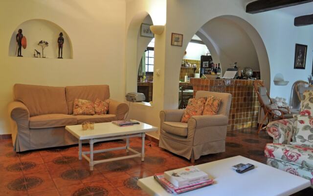 Charming Villa in Callas With Private Swimming Pool