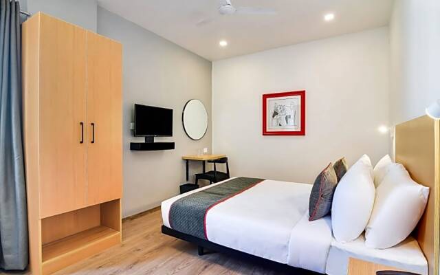OYO Townhouse 238 Ulssor