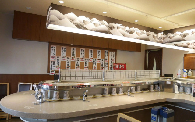 HOTEL LiVEMAX Yokohama Kannai