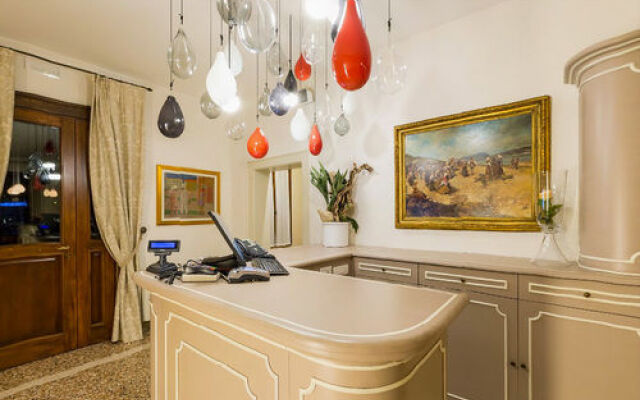 Hotel Donna Lucia