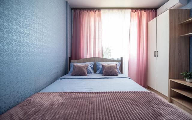 Апартаменты на улице Платова 101А