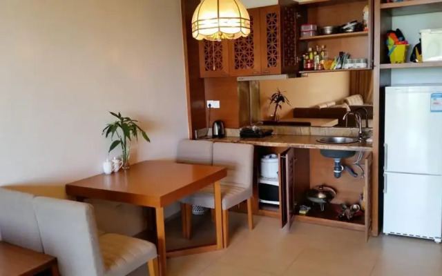 Lingshui Sea View Vacation Apartment