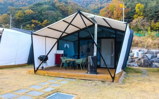 Seongju Pocheon Licome Pengle Pension