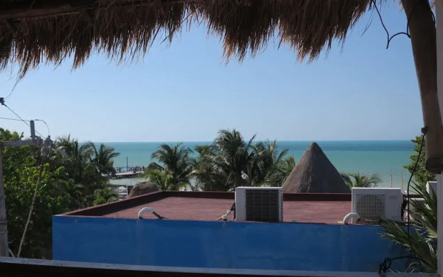 Holmar Hotel