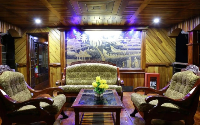 Coco Houseboats, Alleppey