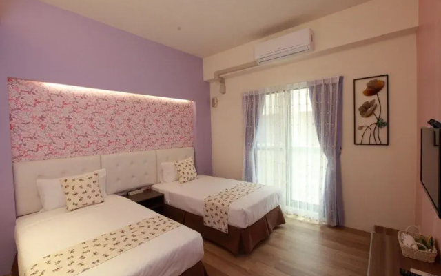 Heyuan B&B