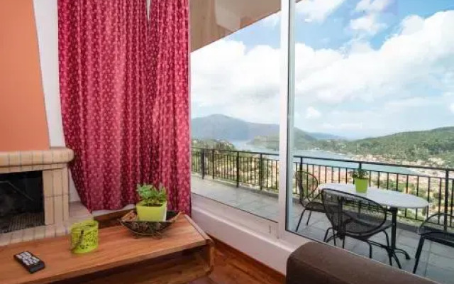 Calypso Apartments