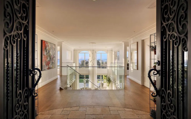 Mount Martha Manor Indoor Pool Ocean Views