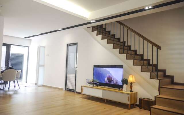 3BR Vacation Home at PJS7 Bandar Sunway