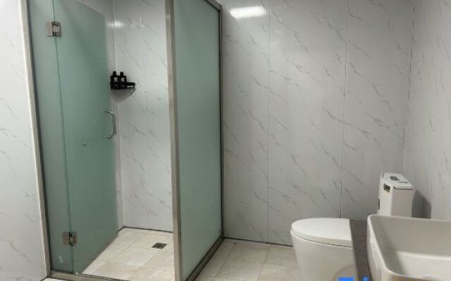 Longcheng Lianjia Garden Hotel