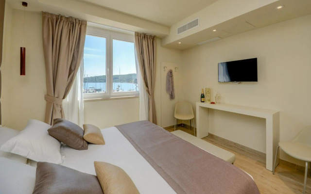 Villa Garuti Hotel & Appartements