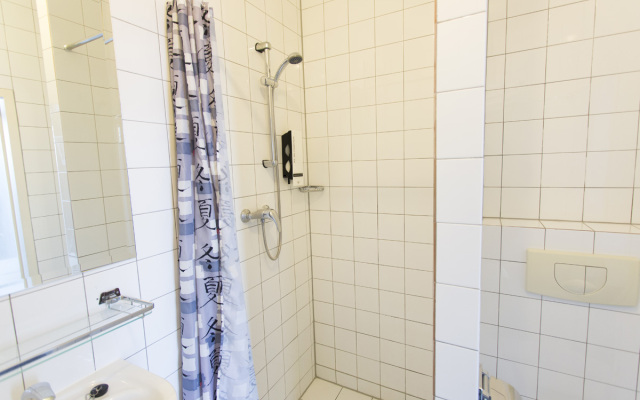 Quentin England Hotel