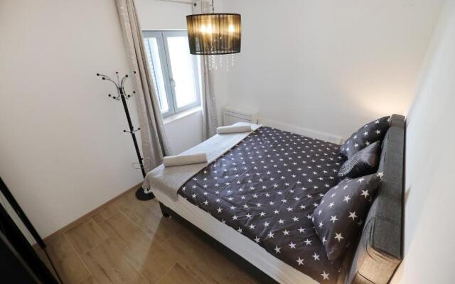 Villa Olive Garden Apartments