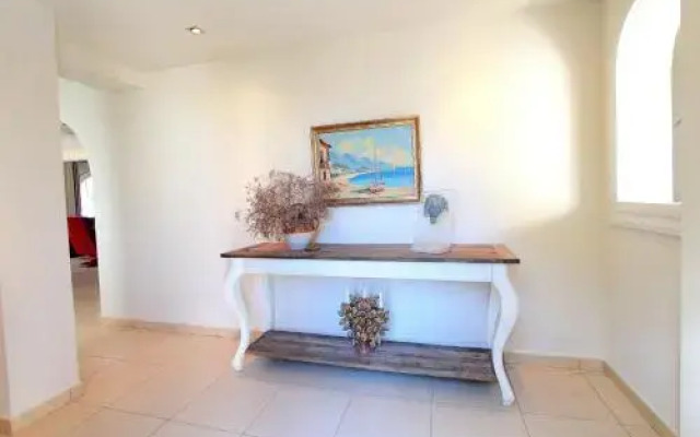 Leon Inmo Falconera 71