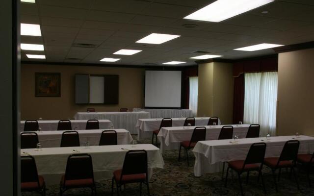 Grand Plaza Hotel Branson