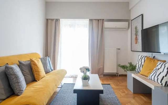 Olimpiou Lovely Apartment In Koukaki