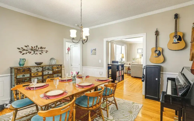 1 Mi to Ole Miss: Family-friendly Home!