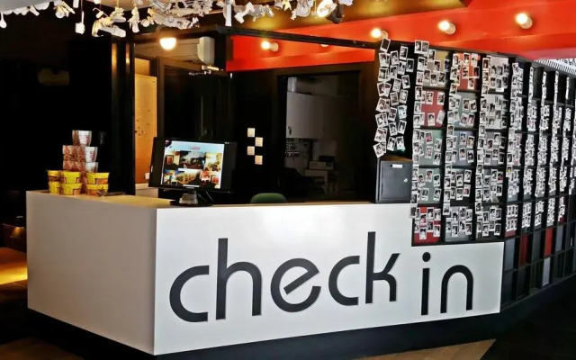 Inncrowd Backpackers Hostel 1.1