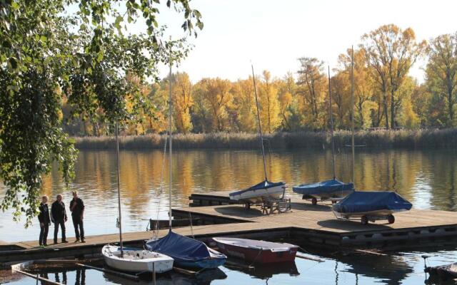 Strandhotel Alte Donau