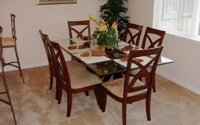 559 Sandy Ridge House 4 Bedroom by Florida Star